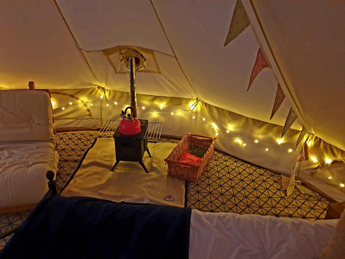 ソルトバーン・バイ・ザ・シー 5M Xl Bell Tent With Log Burner Near Whitbyヴィラ エクステリア 写真