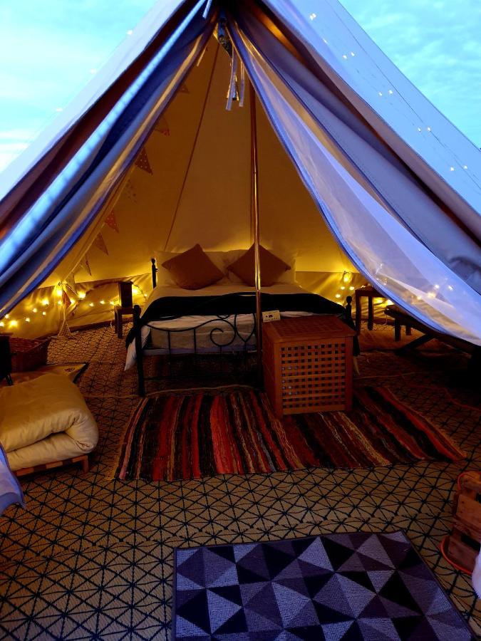 ソルトバーン・バイ・ザ・シー 5M Xl Bell Tent With Log Burner Near Whitbyヴィラ エクステリア 写真